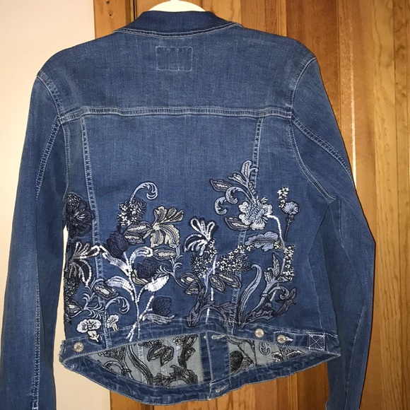 NEW*William Rast denim jacket - Picture 4 of 7